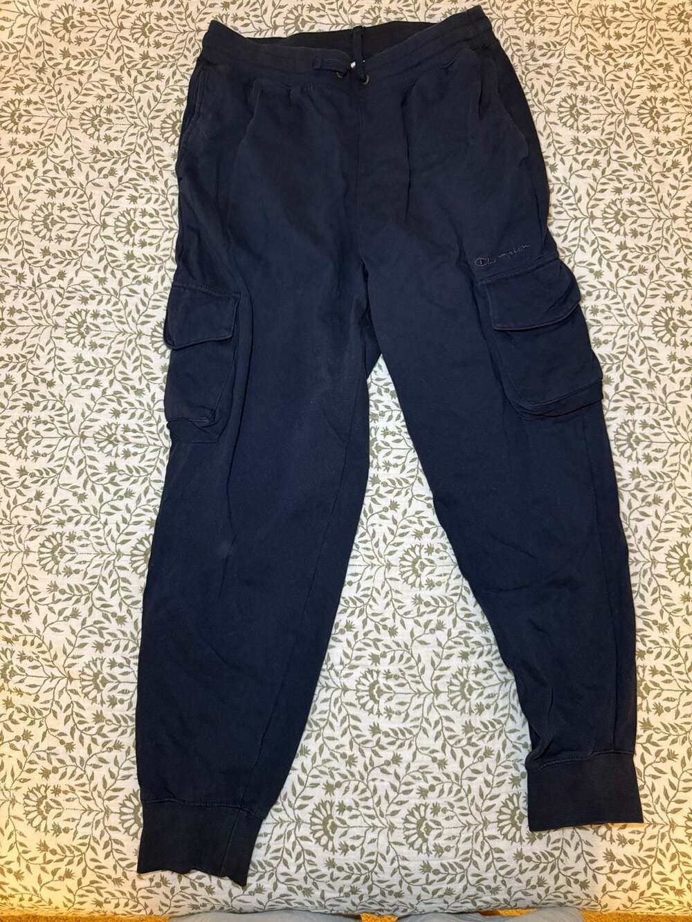 Champion U.S.A. Athletic Navy Blue Cargo Sweatpants Joggers with Cuffs Size M